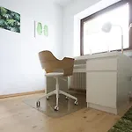 Mit 3 Schlafzimmern In Stukenbrock Appartement
